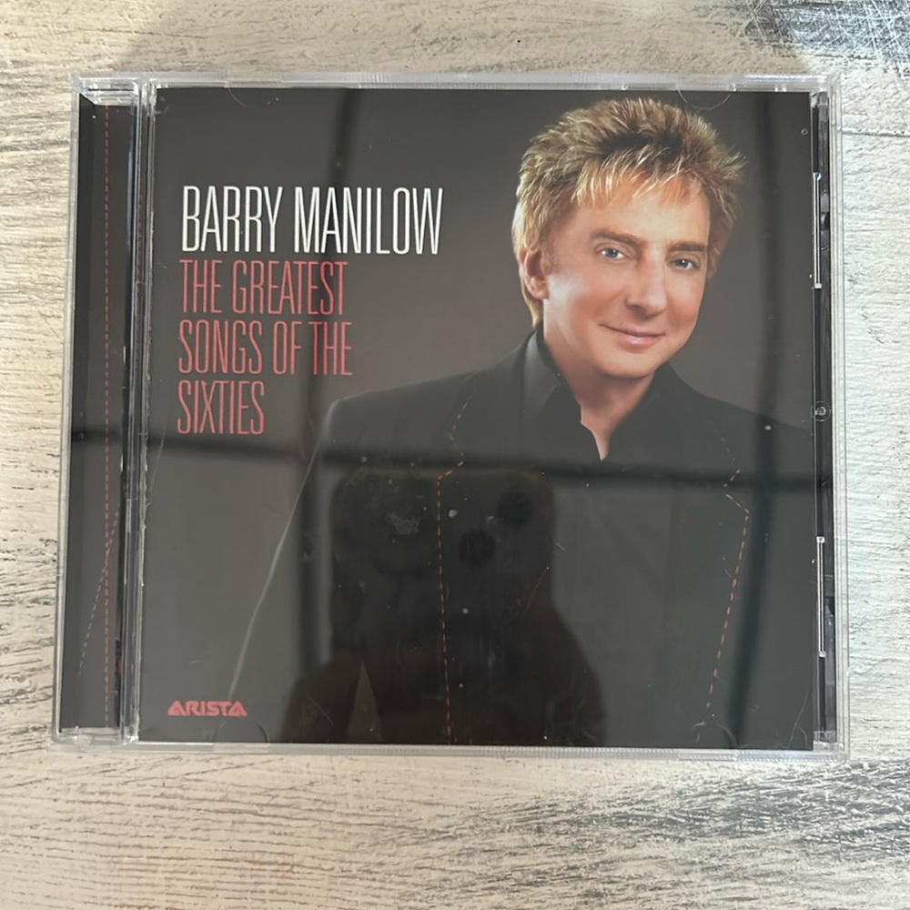 Barry Manilow - Picture 1 of 2